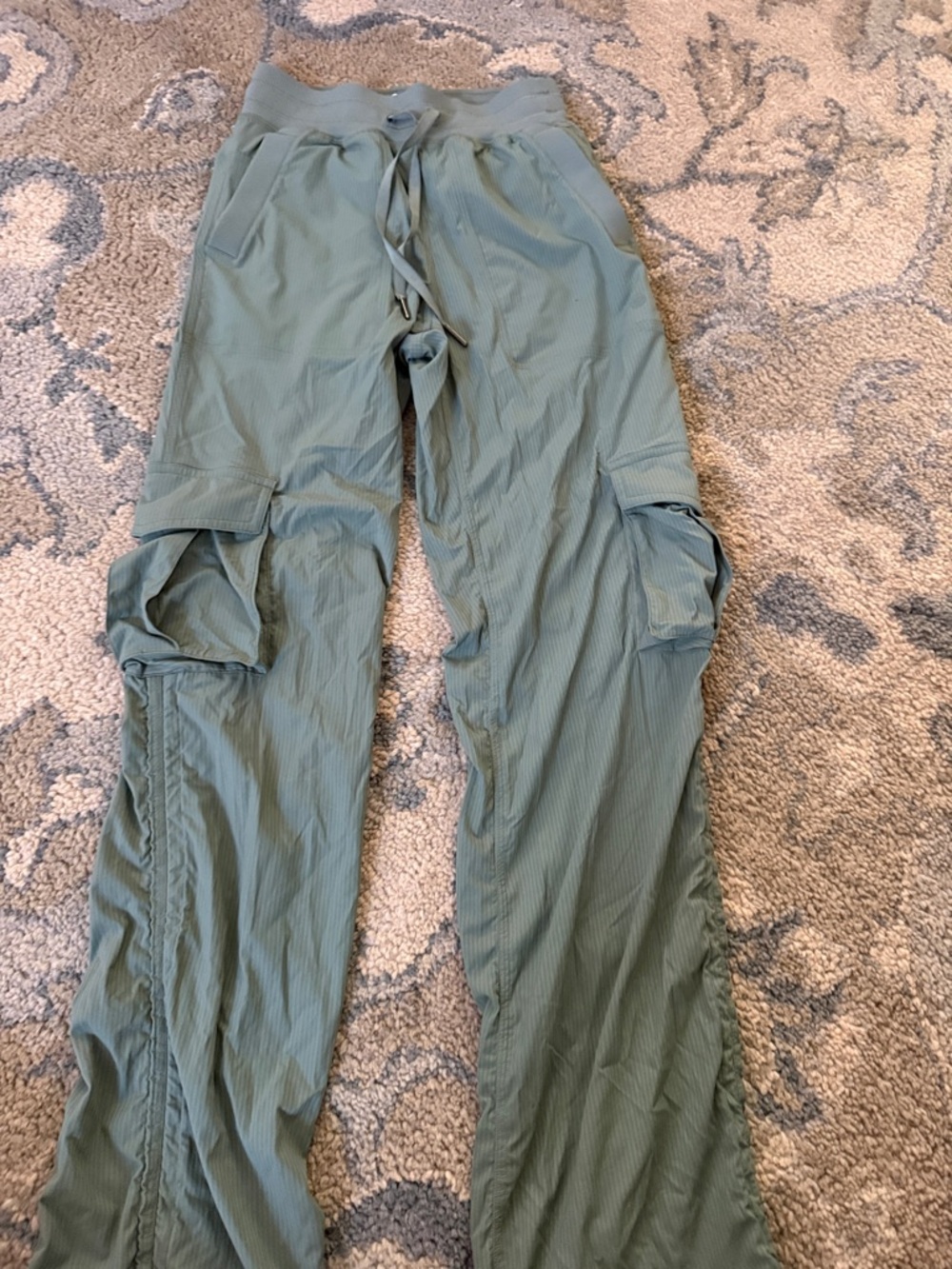 lululemon athletica sage green cargo joggers